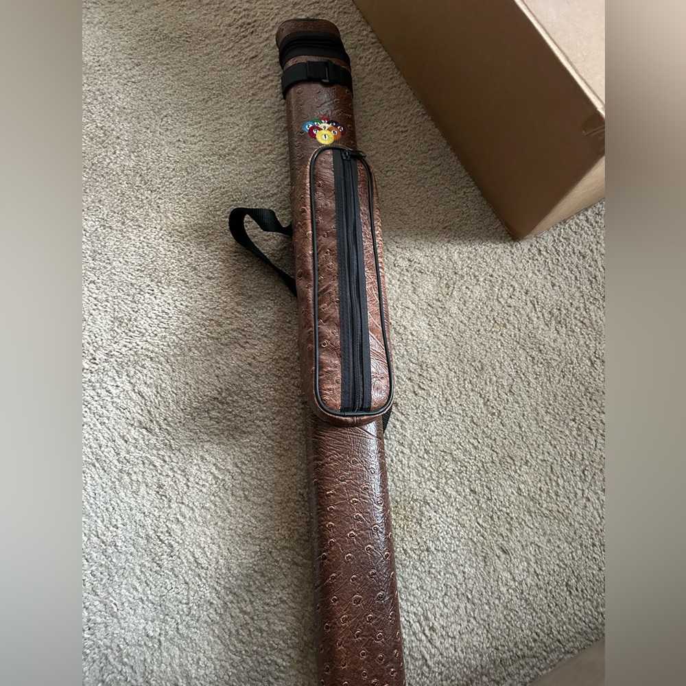 SINGULAR Brown Leather Pool Cue Case